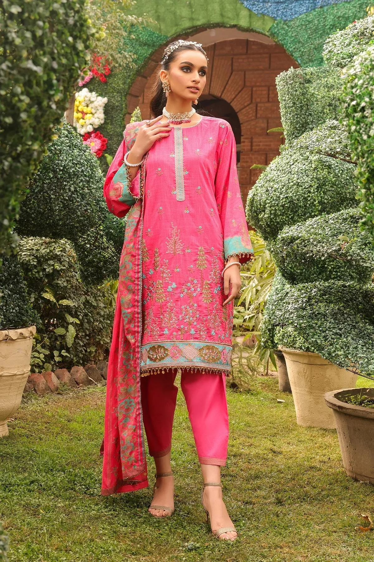 2 Pc Embroidered Two Way Slub Suit With Dobby Dupatta
