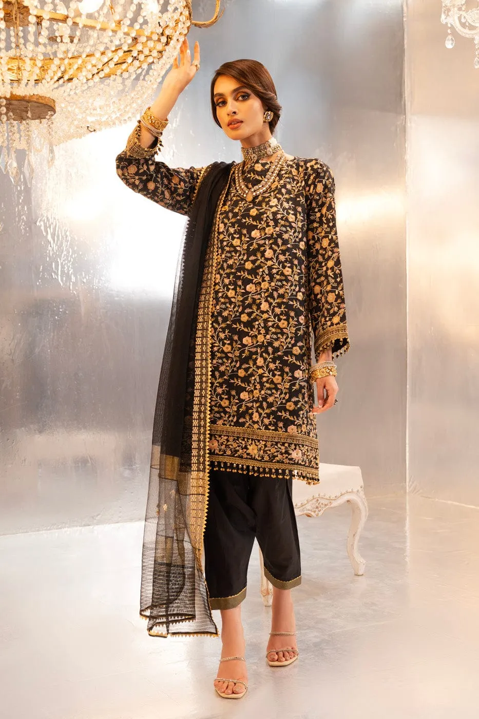 3 Pc Printed Embroidered Doria Shirt With Yarn Dyed Dupatta