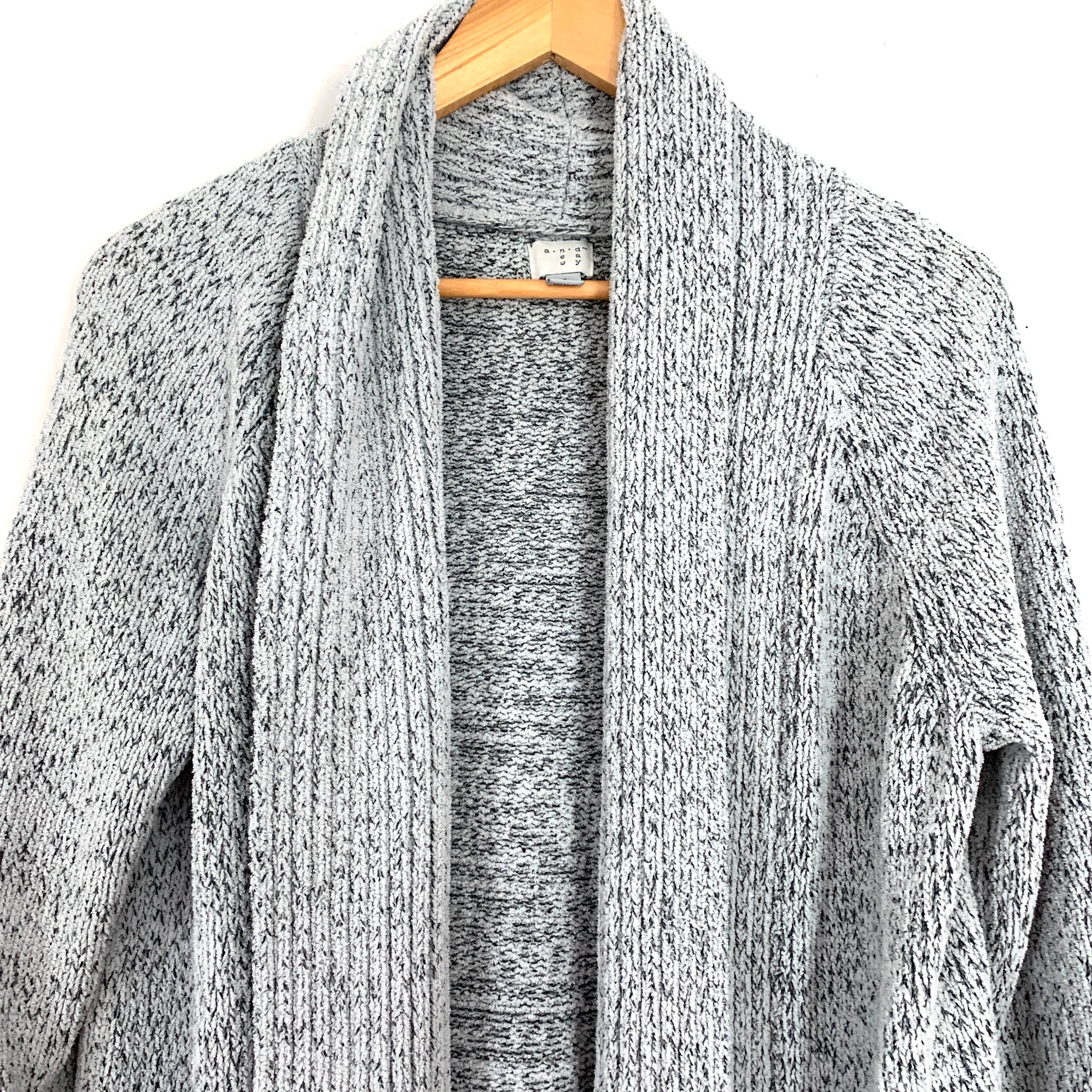 Cozy Light Grey Chenille-Like Pocket Cardigan - Size Small