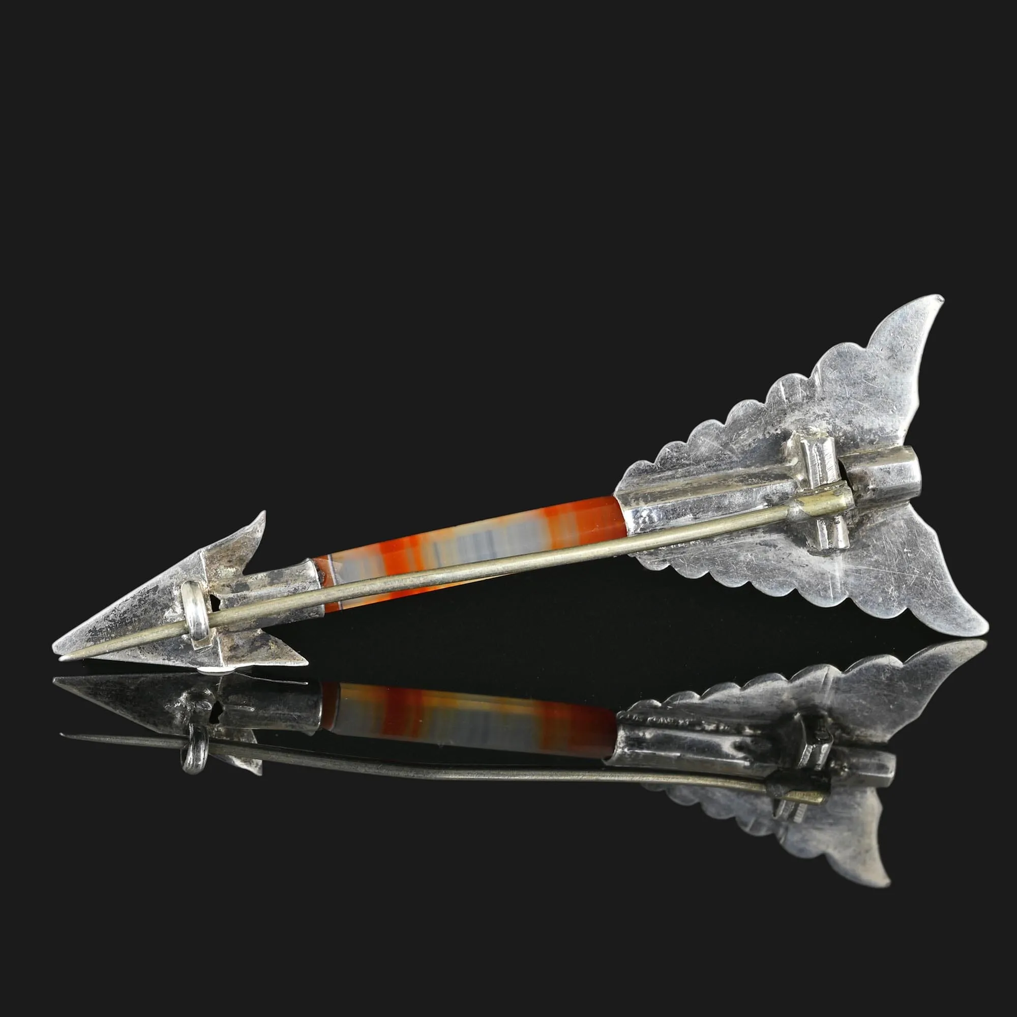 Antique Silver Scottish Agate Arrow Brooch