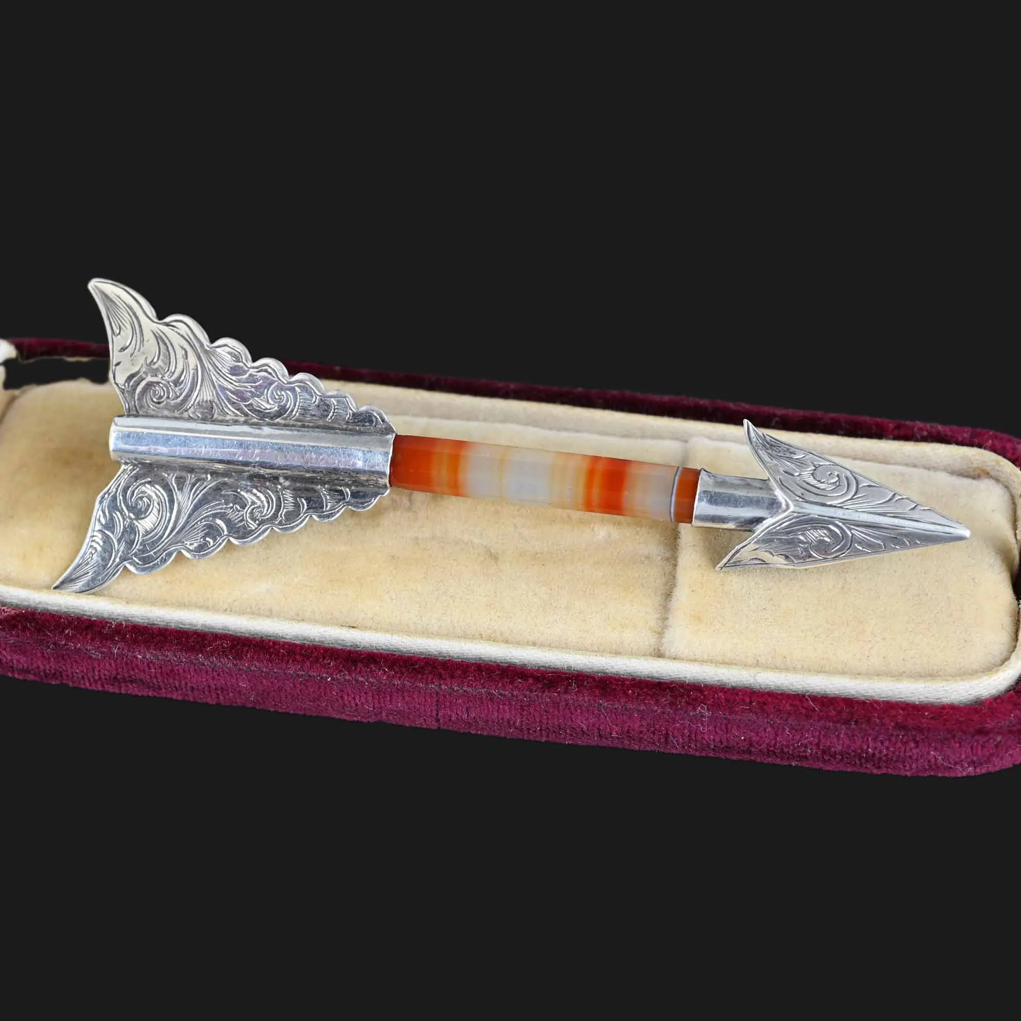 Antique Silver Scottish Agate Arrow Brooch