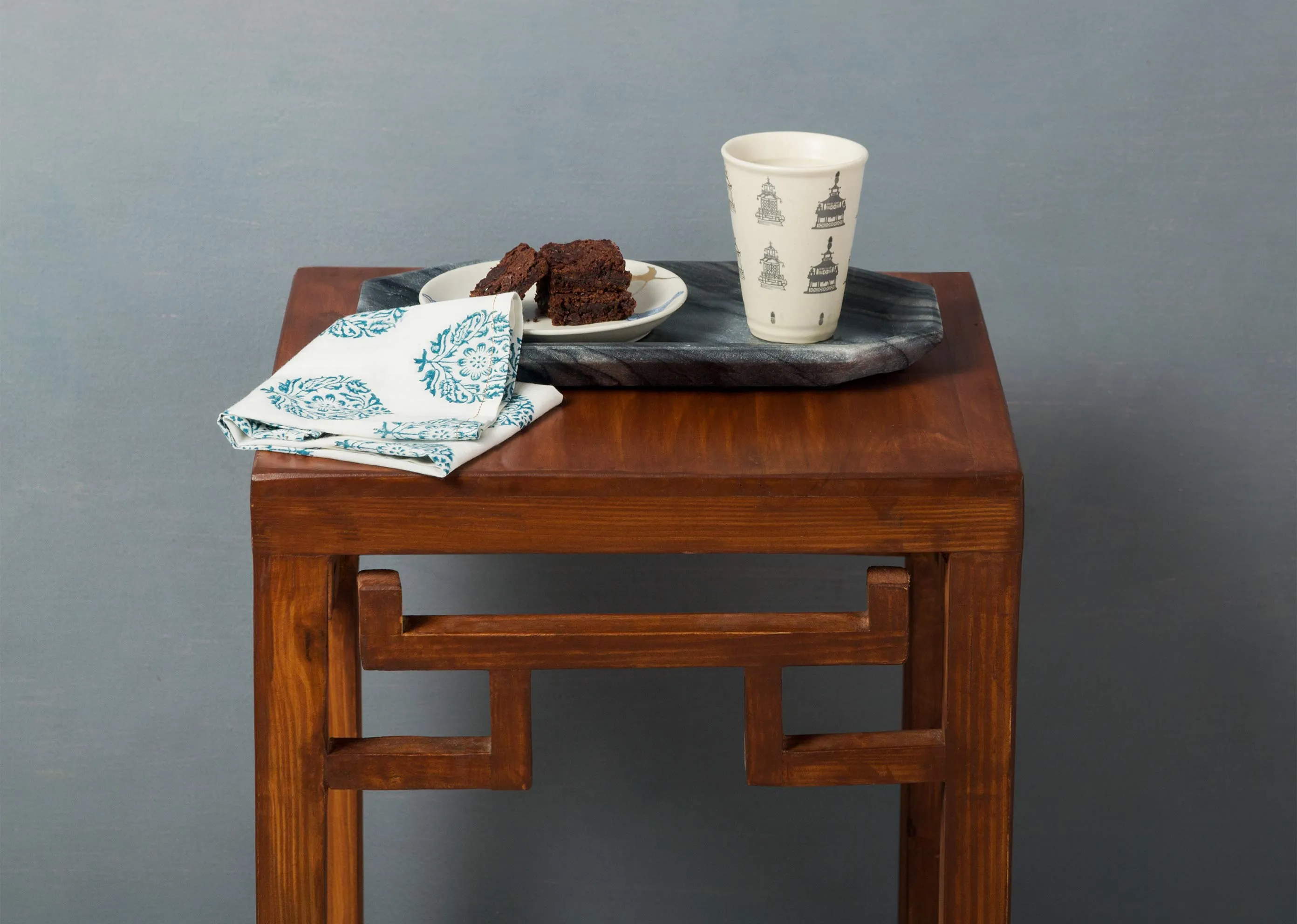 Bagua Tray - Black