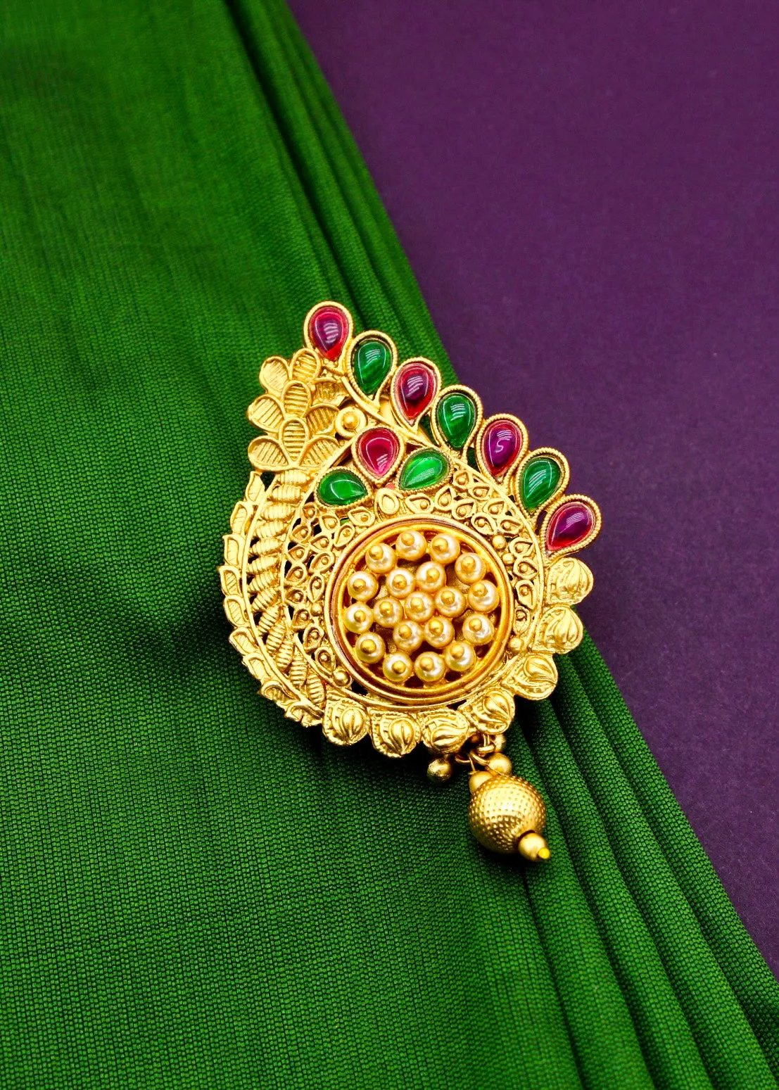BEAUTIFUL ANTIQUE SAREEPIN
