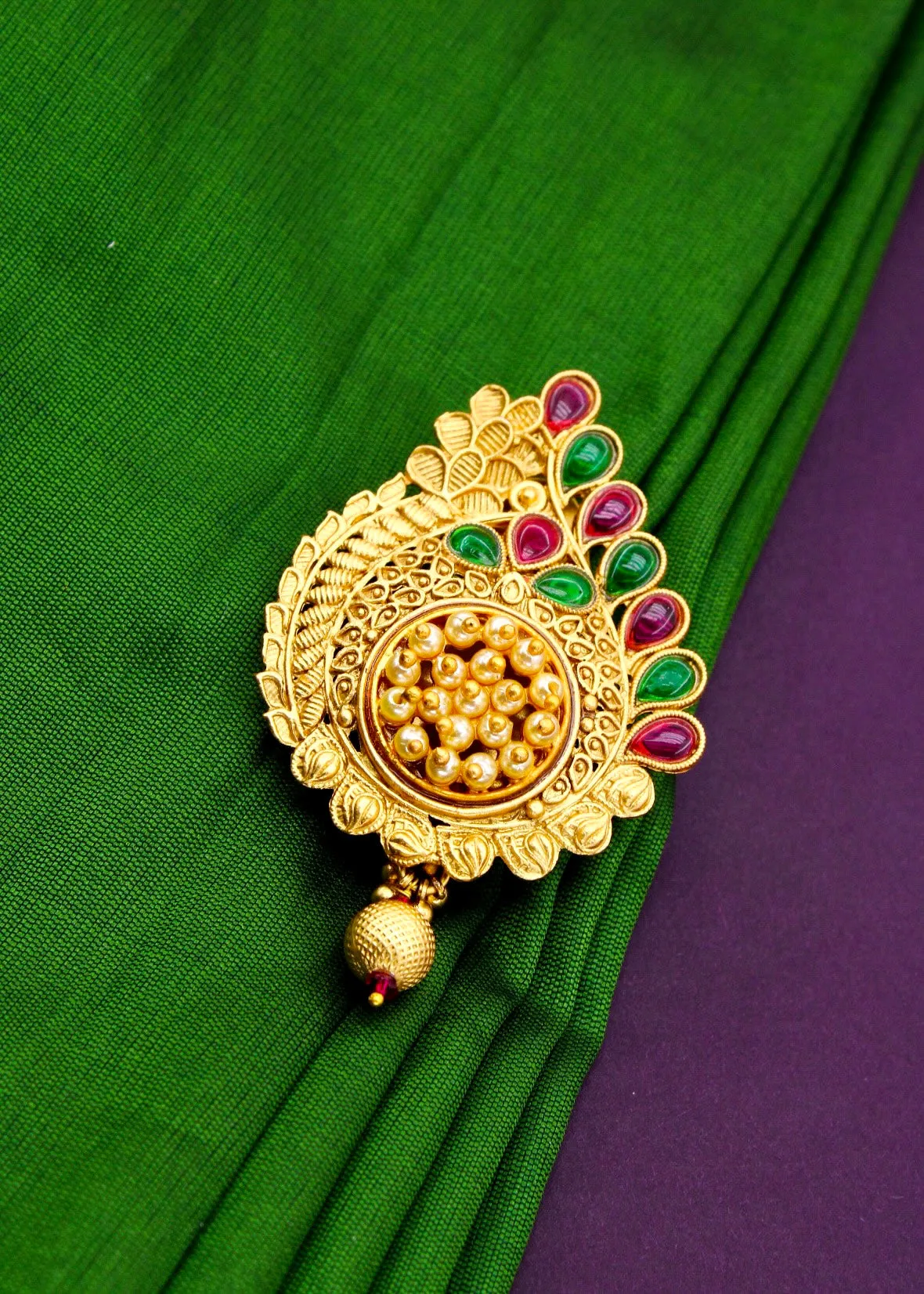 BEAUTIFUL ANTIQUE SAREEPIN
