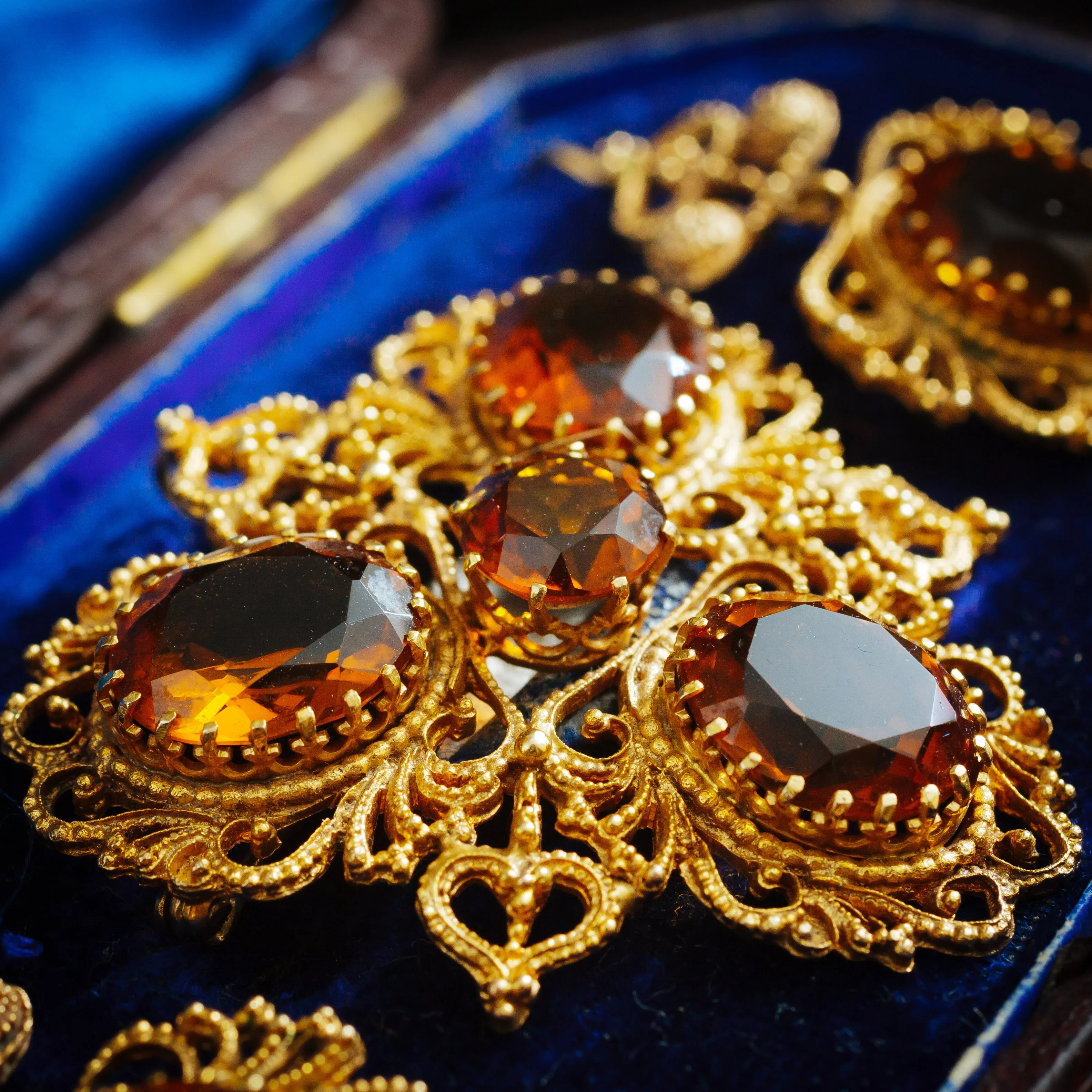 Beautiful Georgian Style Dark Cognac Citrine Earrings and Brooch/Pendant Set