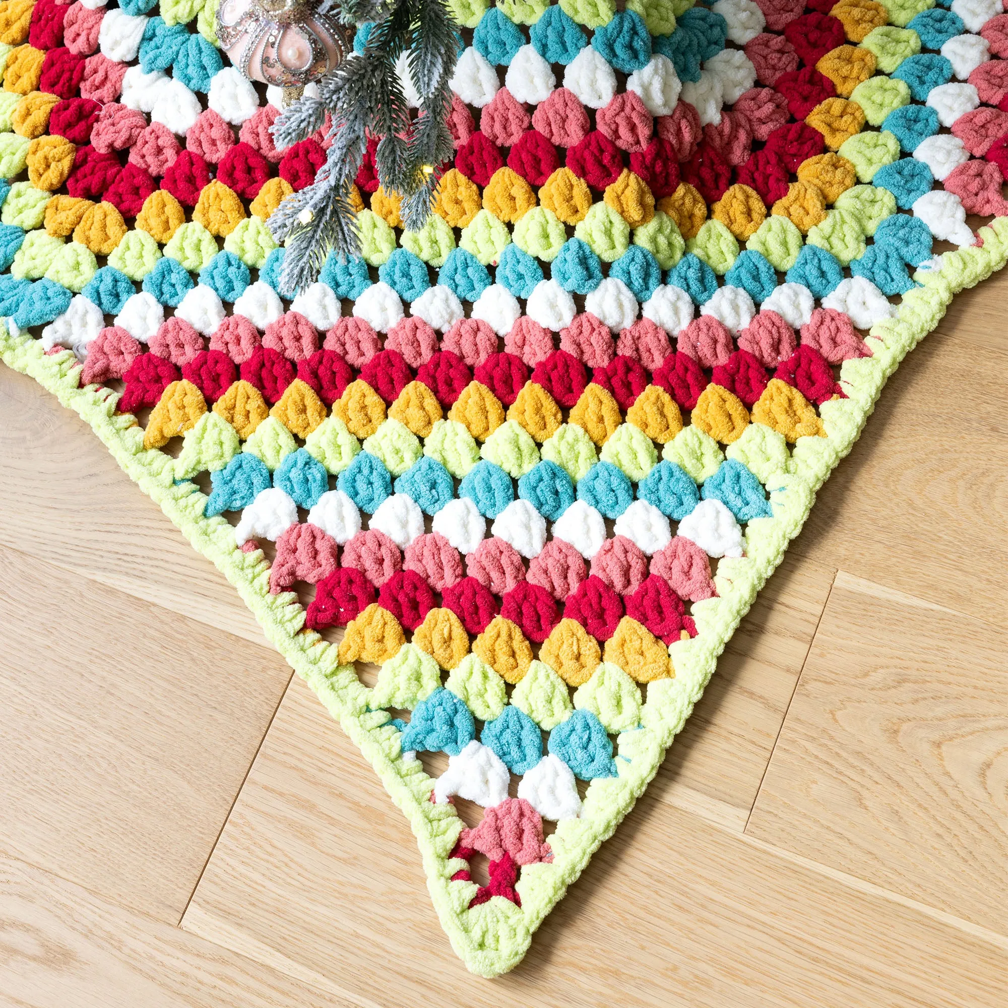 Bernat Crochet Star Tree Skirt