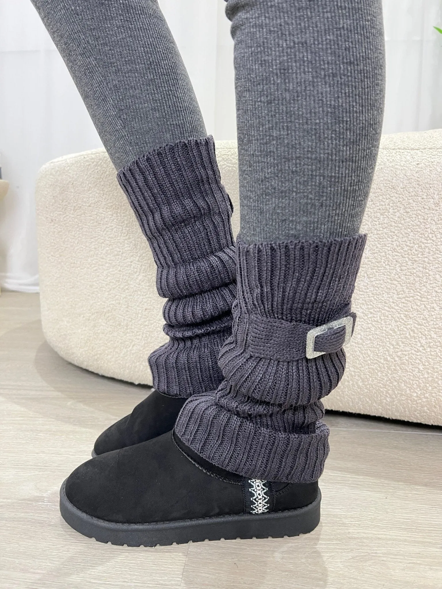 Buckle Leg Warmer