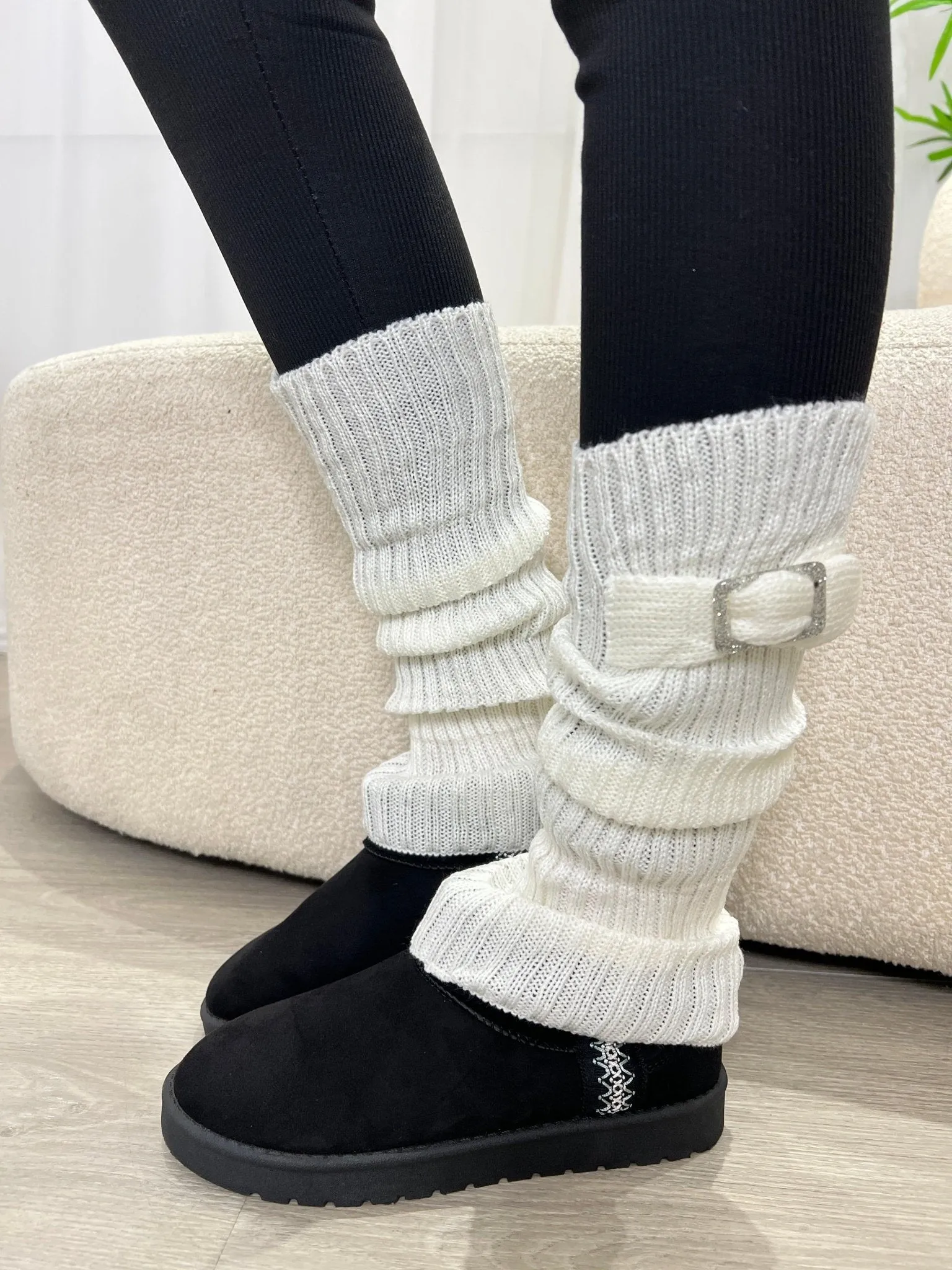 Buckle Leg Warmer