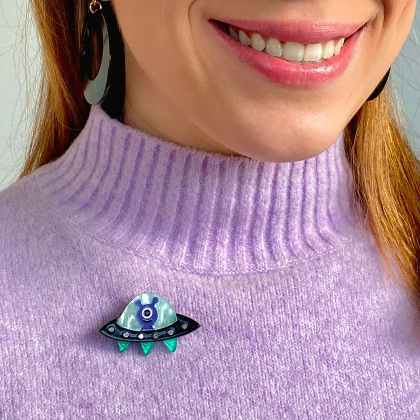 Close Encounter Mini Brooch