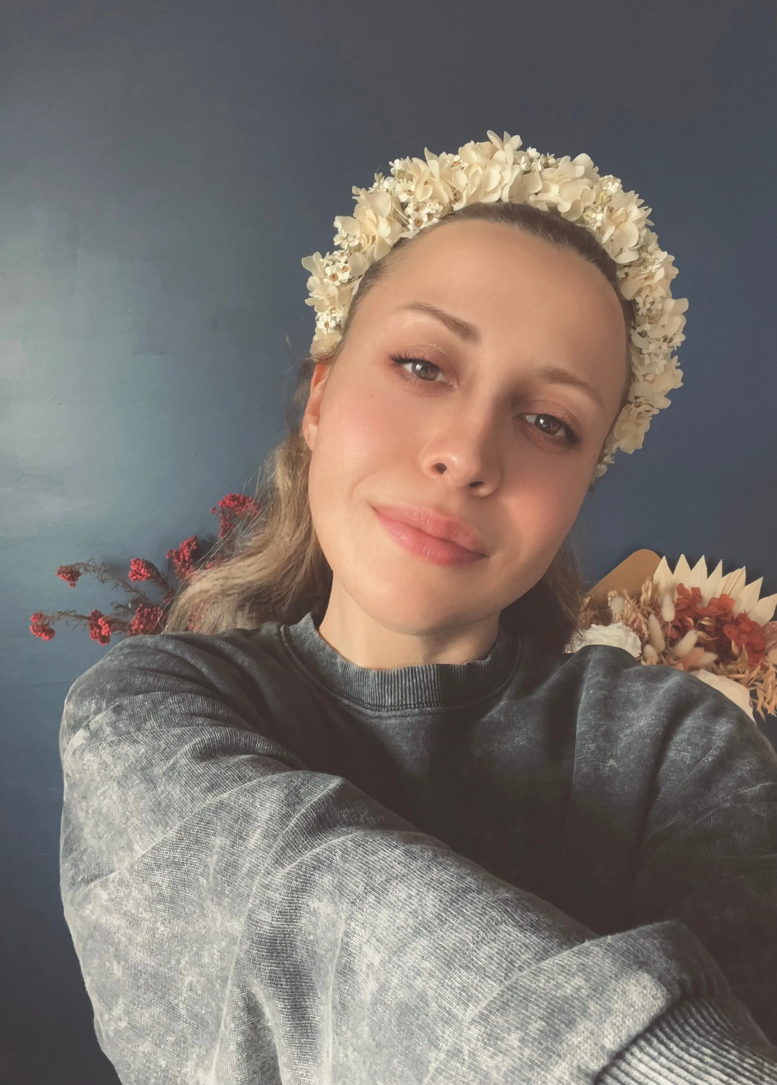 Daisy Headband, Hydrangea and Daisy Floral Tiara, Dried Mini Daisy Flower Crown, Dried Flower Crown, Ivory Daisy Floral Headpiece
