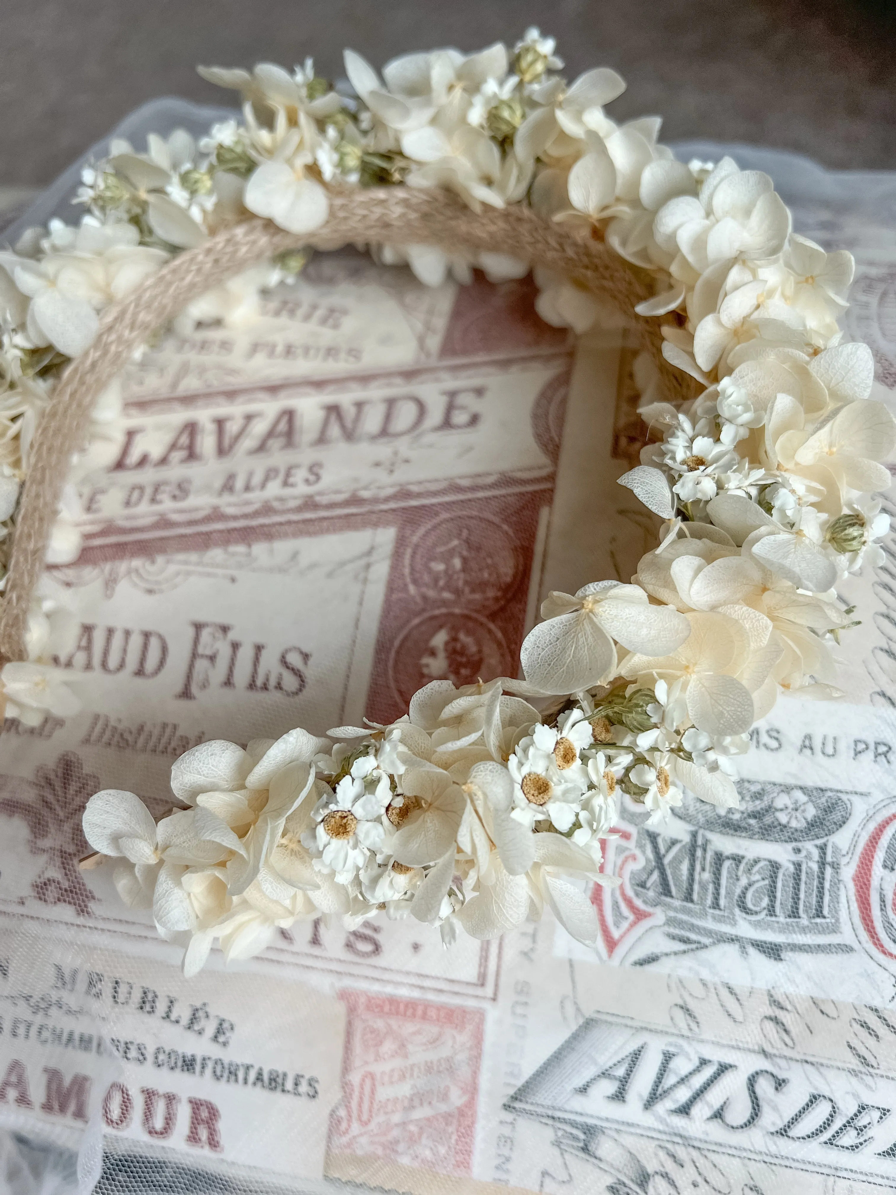 Daisy Headband, Hydrangea and Daisy Floral Tiara, Dried Mini Daisy Flower Crown, Dried Flower Crown, Ivory Daisy Floral Headpiece
