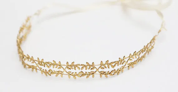 Delicate Fern Leaf Crown