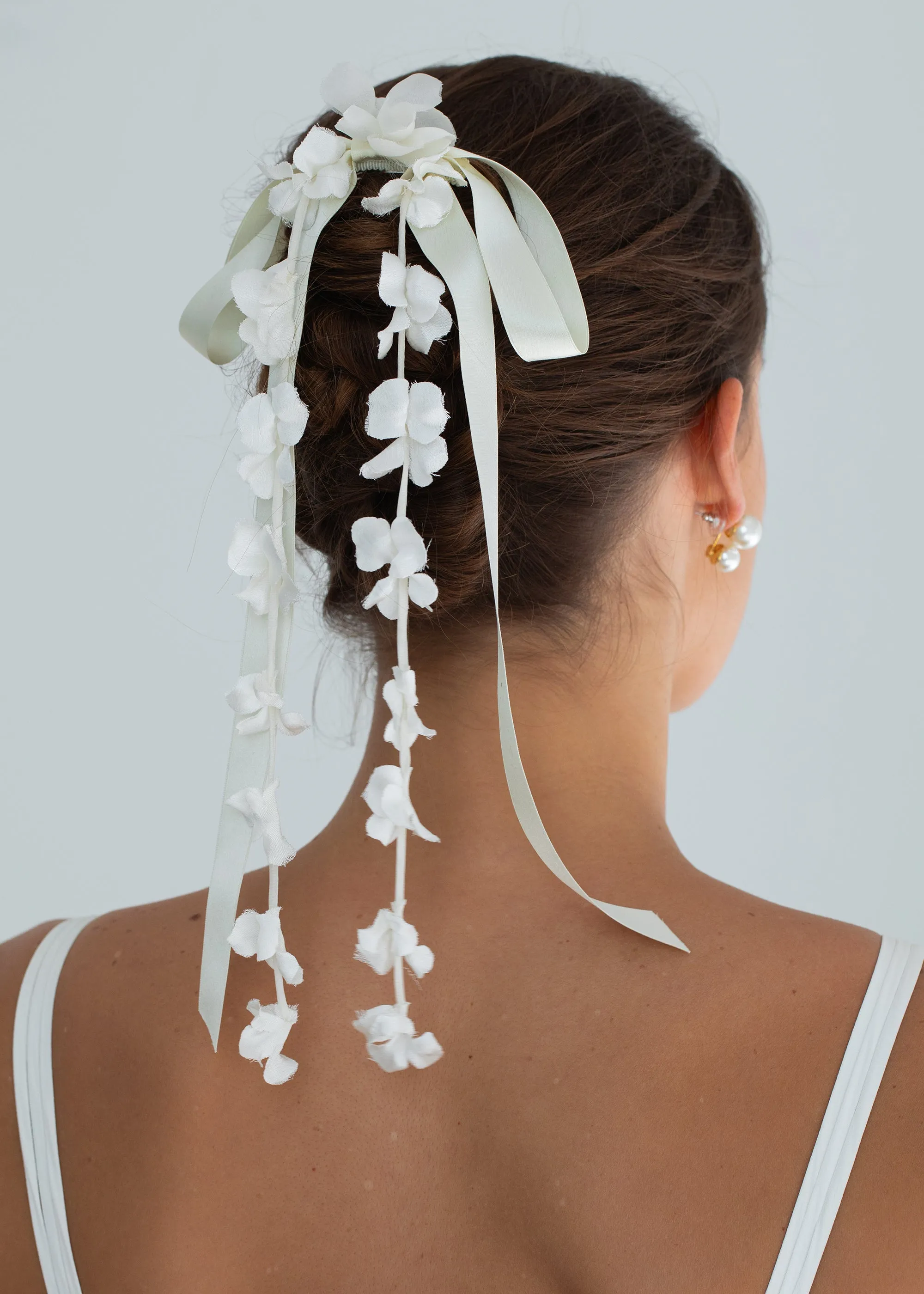 Juliet Bow Barrette -- Cream