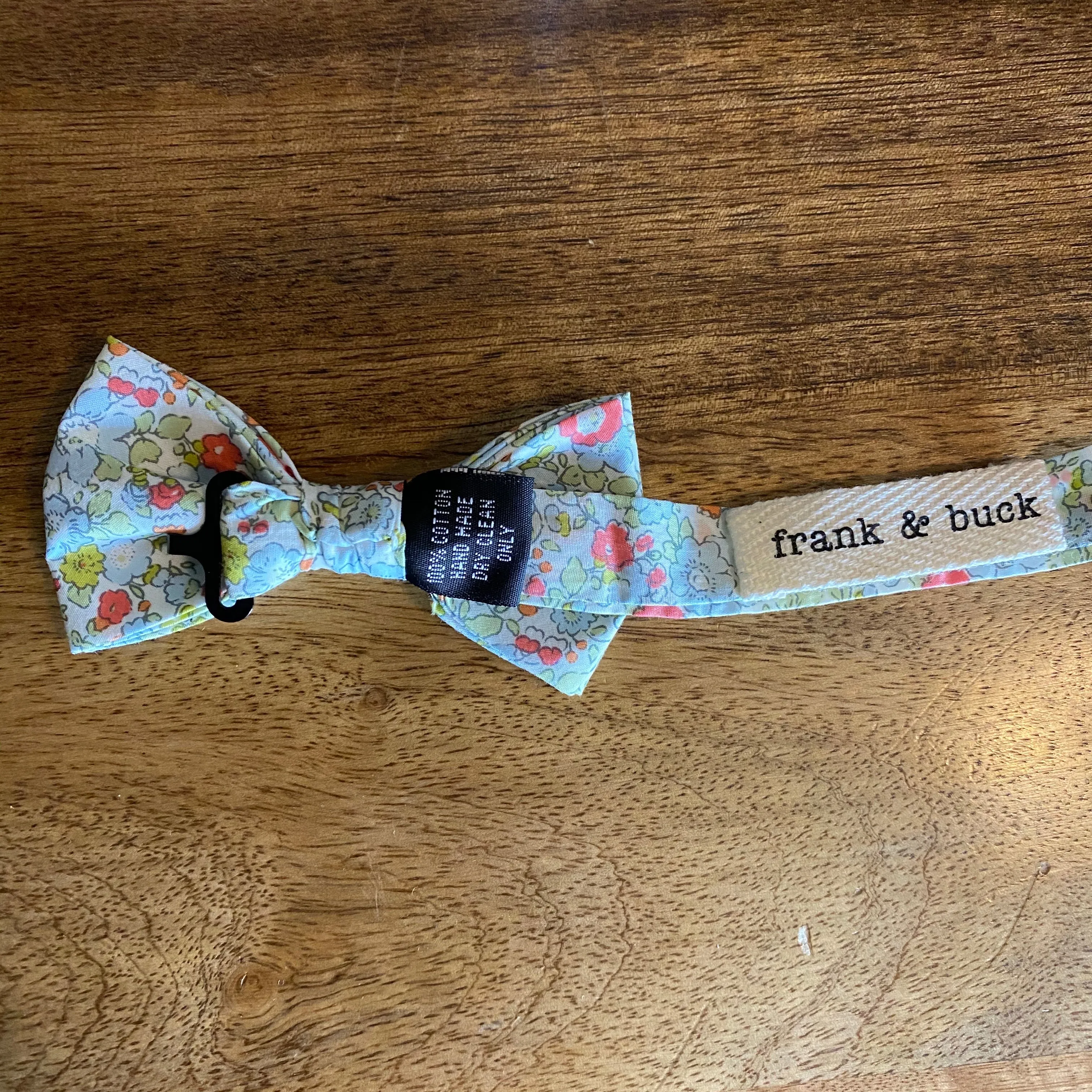 LIBERTY || SMALL PET BOW TIE