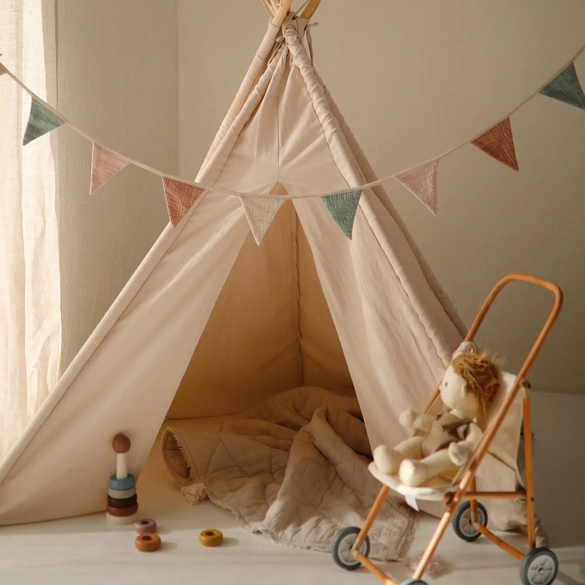 Mushie Garland Bunting
