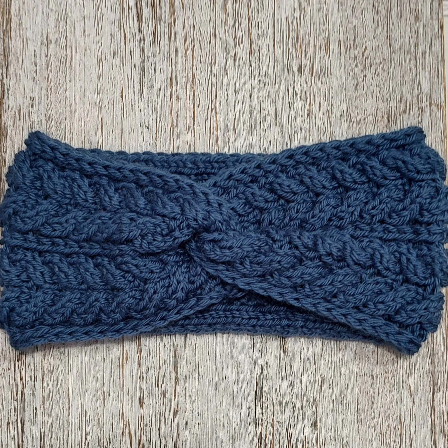 Chic Twisted Cable-Knit Headband - Perfect for Winter Styling
