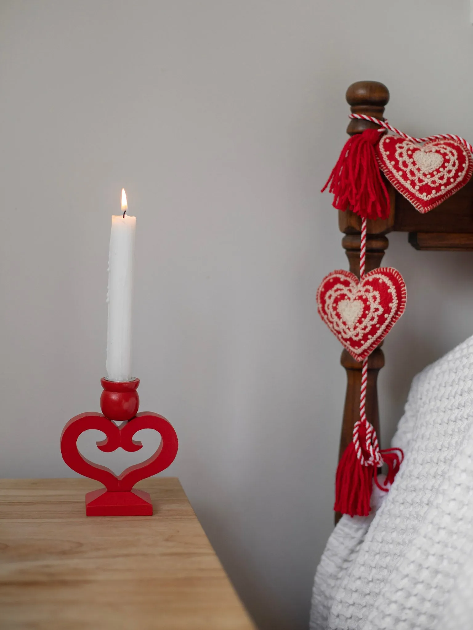 Red Valentine Garland