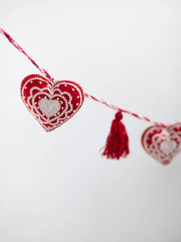 Red Valentine Garland