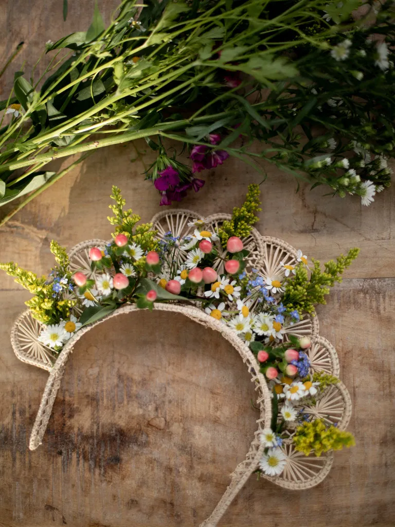 Straw Crown