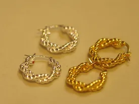 Streetwear Twist Sterling Silver Plating Hoop Earrings - Color: Gold
