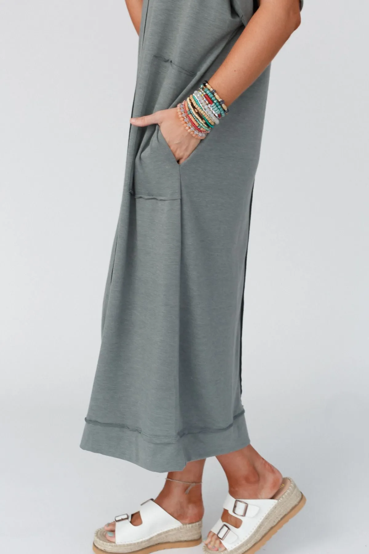The Nest Laurel Short Sleeve Maxi Dress - Olive