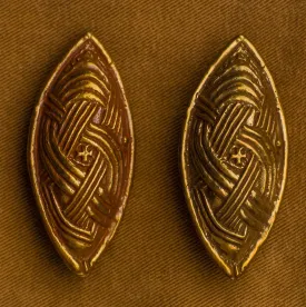 Turtle Brooch, small with lined design - Y-77