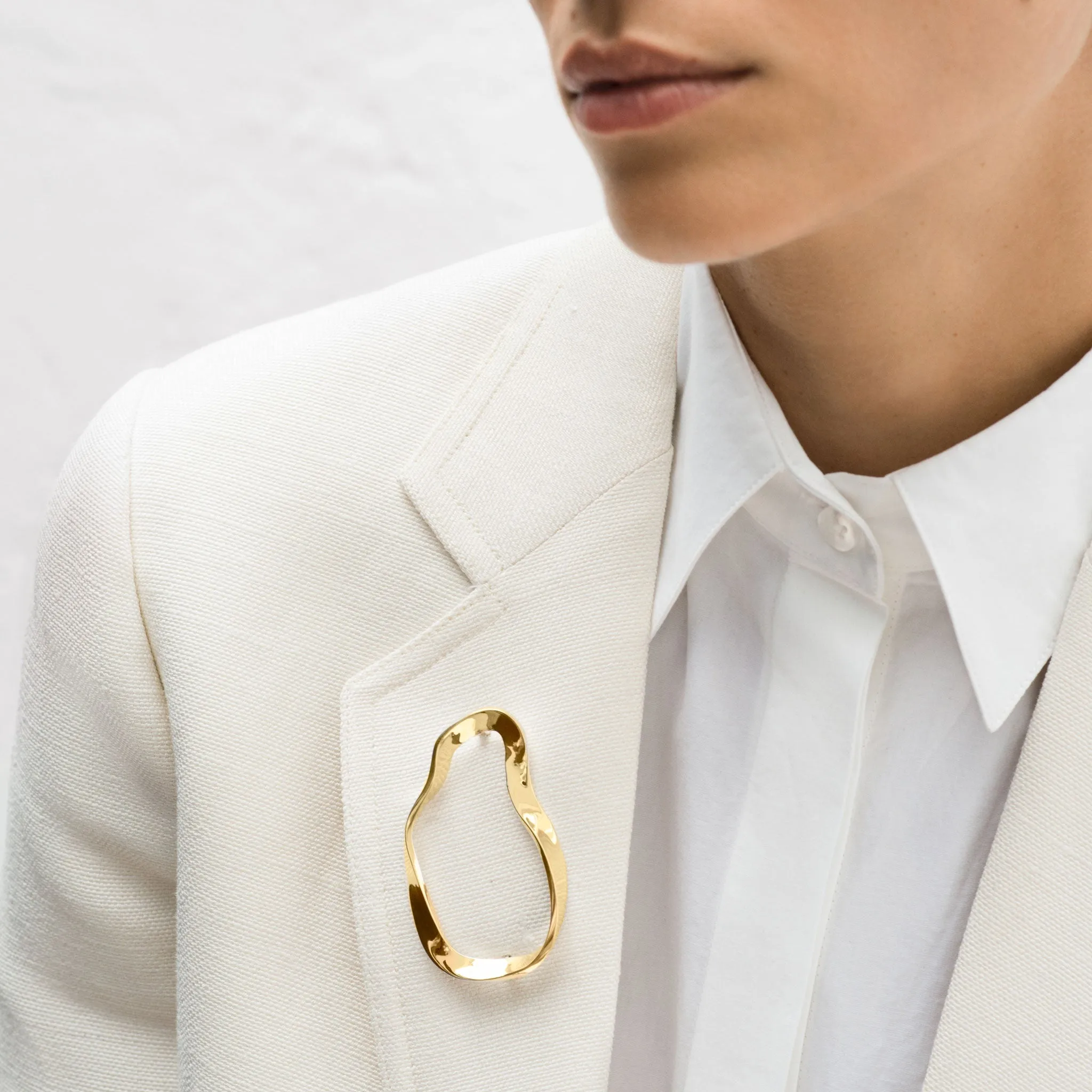 Vera Brooch