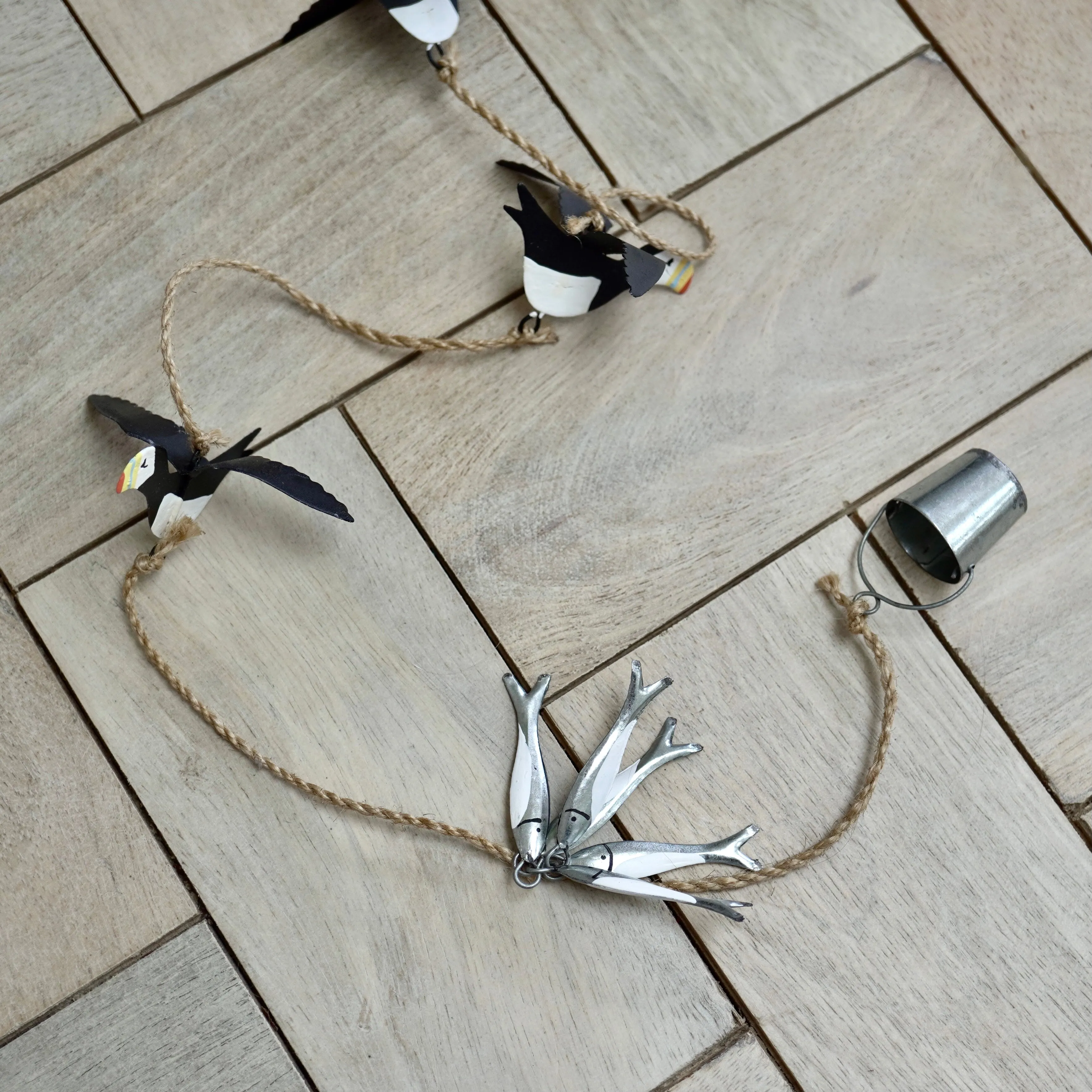 Vertical Puffin Garland