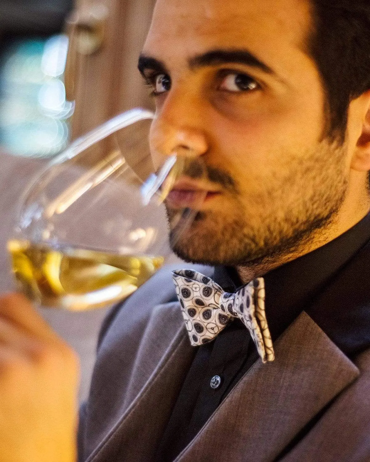 WORLD BEATER - Silk Bow Tie - Ivory